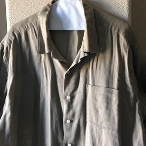 Button down casual linen shirt